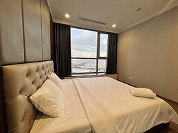 Homes by Christine Vinhomes Central Park