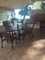 Eleni Kandilari Rooms