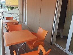 Eleni Kandilari Rooms