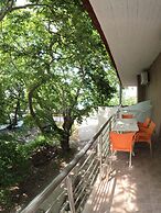 Eleni Kandilari Rooms