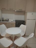 Eleni Kandilari Rooms
