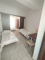 Eleni Kandilari Rooms