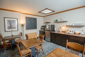 Inn at Cedar Crossing