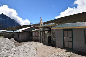 Machermo Lodge & Bakery