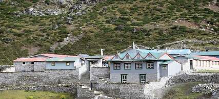 Machermo Lodge & Bakery