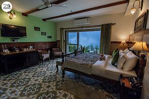 Udechee Huts Hotel