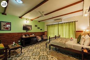 Udechee Huts Hotel
