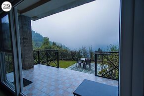 Udechee Huts Hotel