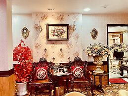 Airstar Hotel & Apartment