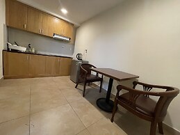 Airstar Hotel & Apartment