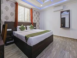 Treebo Trend White Inn