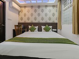 Treebo Trend White Inn