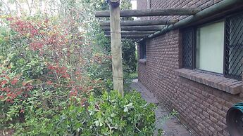 Gowrie Agapanthous - Hostel