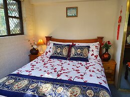 Gowrie Agapanthous - Hostel