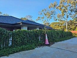 Gowrie Agapanthous - Hostel