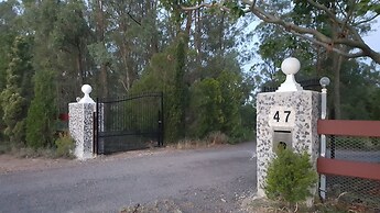 Gowrie Agapanthous - Hostel