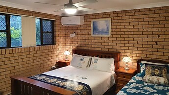 Gowrie Agapanthous - Hostel