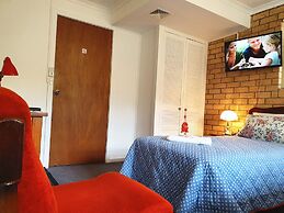 Gowrie Agapanthous - Hostel