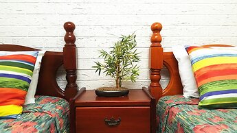 Gowrie Agapanthous - Hostel