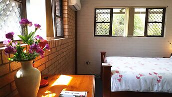 Gowrie Agapanthous - Hostel