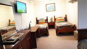 Gowrie Agapanthous - Hostel