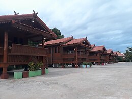 Bank Resort