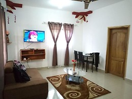 Ronna apartments at Lakeside Estates