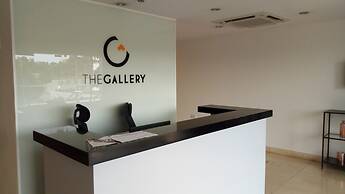 Luxury studio apartment at the Gallery