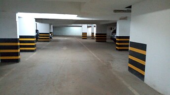 Luxury studio apartment at the Gallery