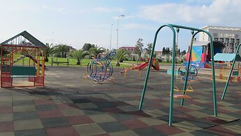 Apartment on Bulvar Nadezhd Apt 113