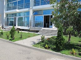 Apartment on Bulvar Nadezhd Apt 113