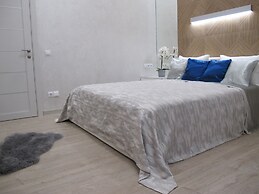 Apartment on Bulvar Nadezhd Apt 113