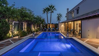 The Residence by Beach House Marbella