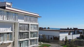 Apartment on Bulvar Nadezhd Apt. 305