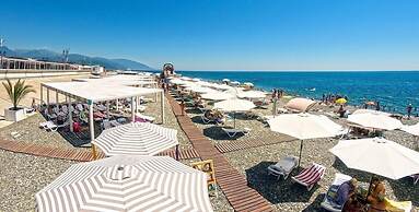 Apartment on Bulvar Nadezhd Apt. 305