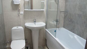 Apartment on Bulvar Nadezhd Apt. 305