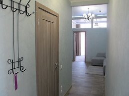 Apartment on Bulvar Nadezhd Apt. 305