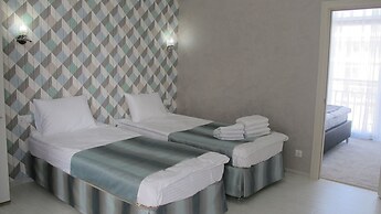 Apartment on Bulvar Nadezhd Apt. 306