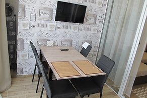 Apartment on Bulvar Nadezhd Apt.307