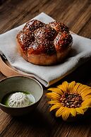 Boutique Hotel and Restaurant Milka