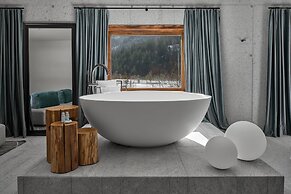 Boutique Hotel and Restaurant Milka