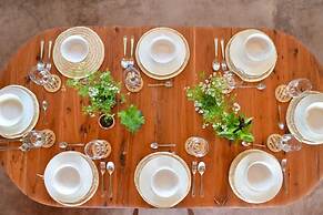 Pura Vida Tofo Beach House