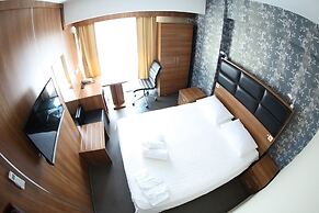 Bayraktar Hotel