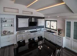 Elite Admiral Premium B811