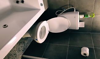 Carmel Market Apartments