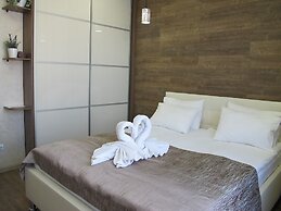 Apartment on Voskresenskaya apt. 508