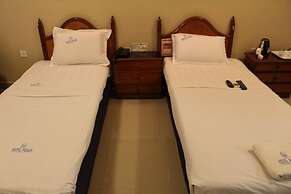 Hotel Pooja International