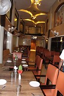 Hotel Pooja International