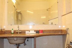 Hotel Pooja International