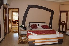 Hotel Pooja International